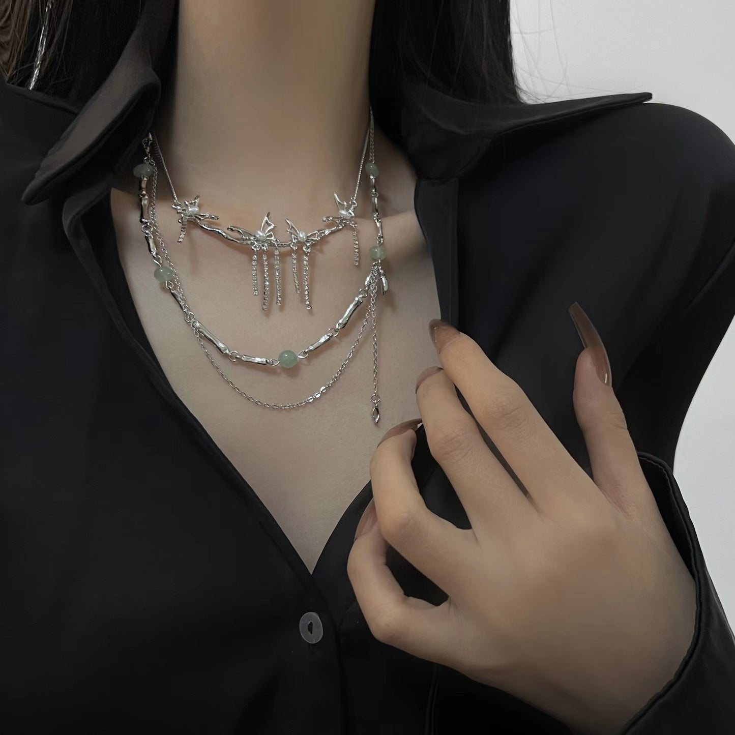New Chinese style bamboo knot water drop tassel necklace with a male and female niche design, fashionable, sweet and cool collarbone chain trend