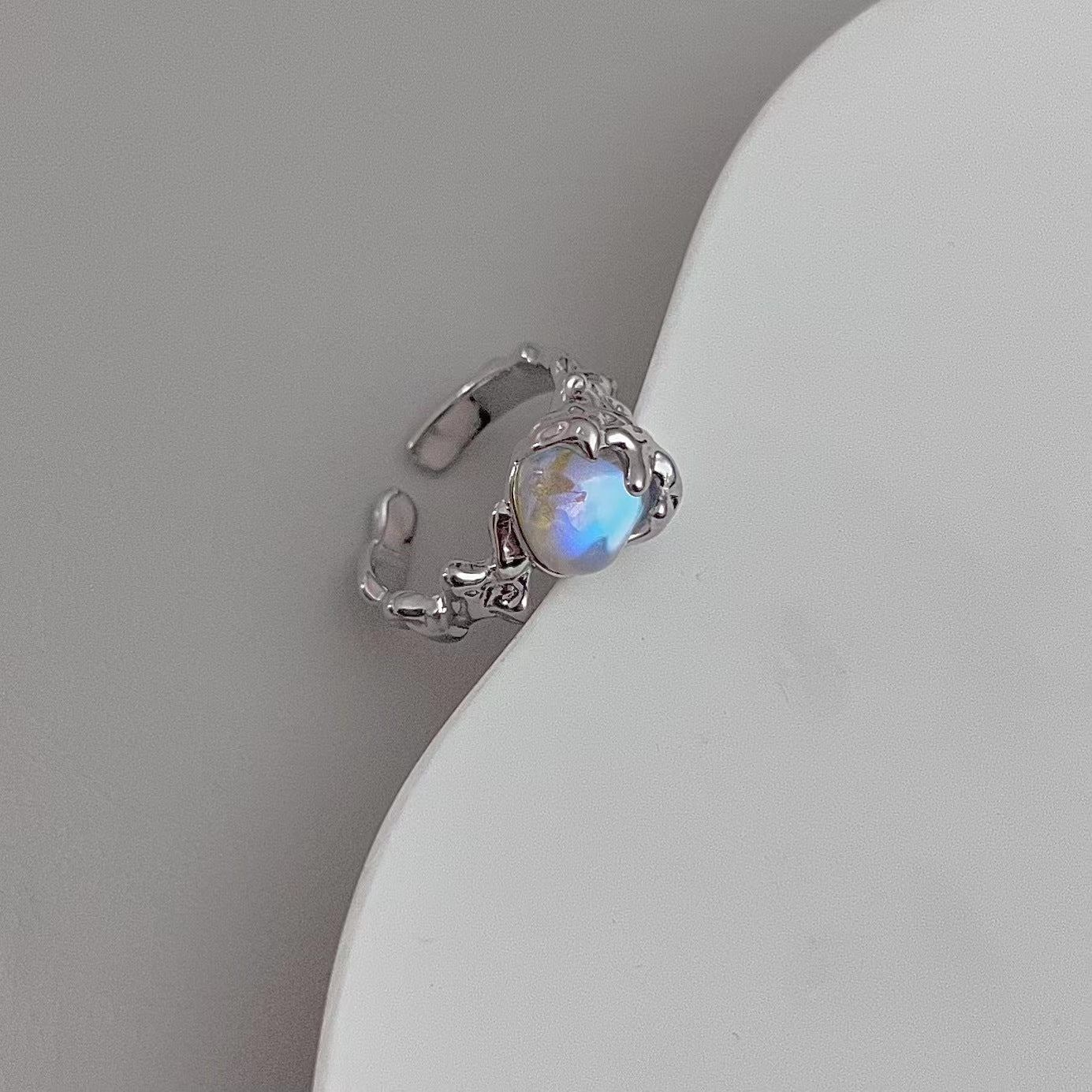 Homemade Moonlight Stone series niche design ring with adjustable opening and diamond inlay design feel ring