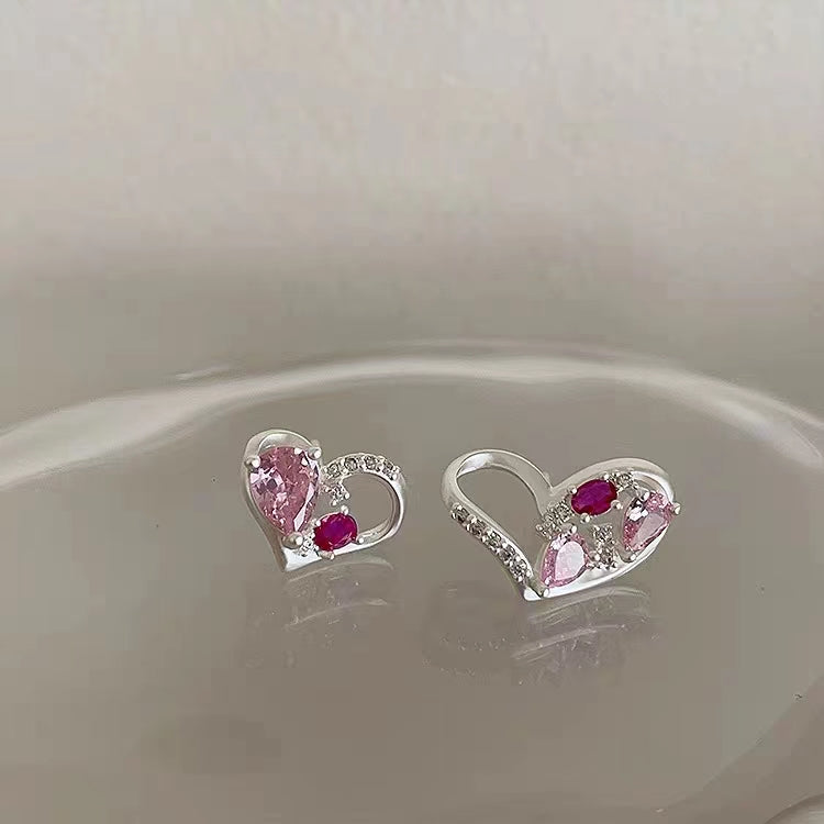 Matte metal pink zircon heart earrings for women with a simple and versatile design, stylish earrings and earrings
