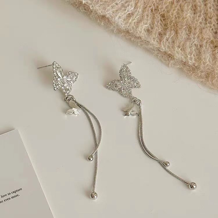 Long tassel butterfly earrings, light luxury and niche design, ear studs, 2023, new temperament, exquisite earrings, and earrings for women