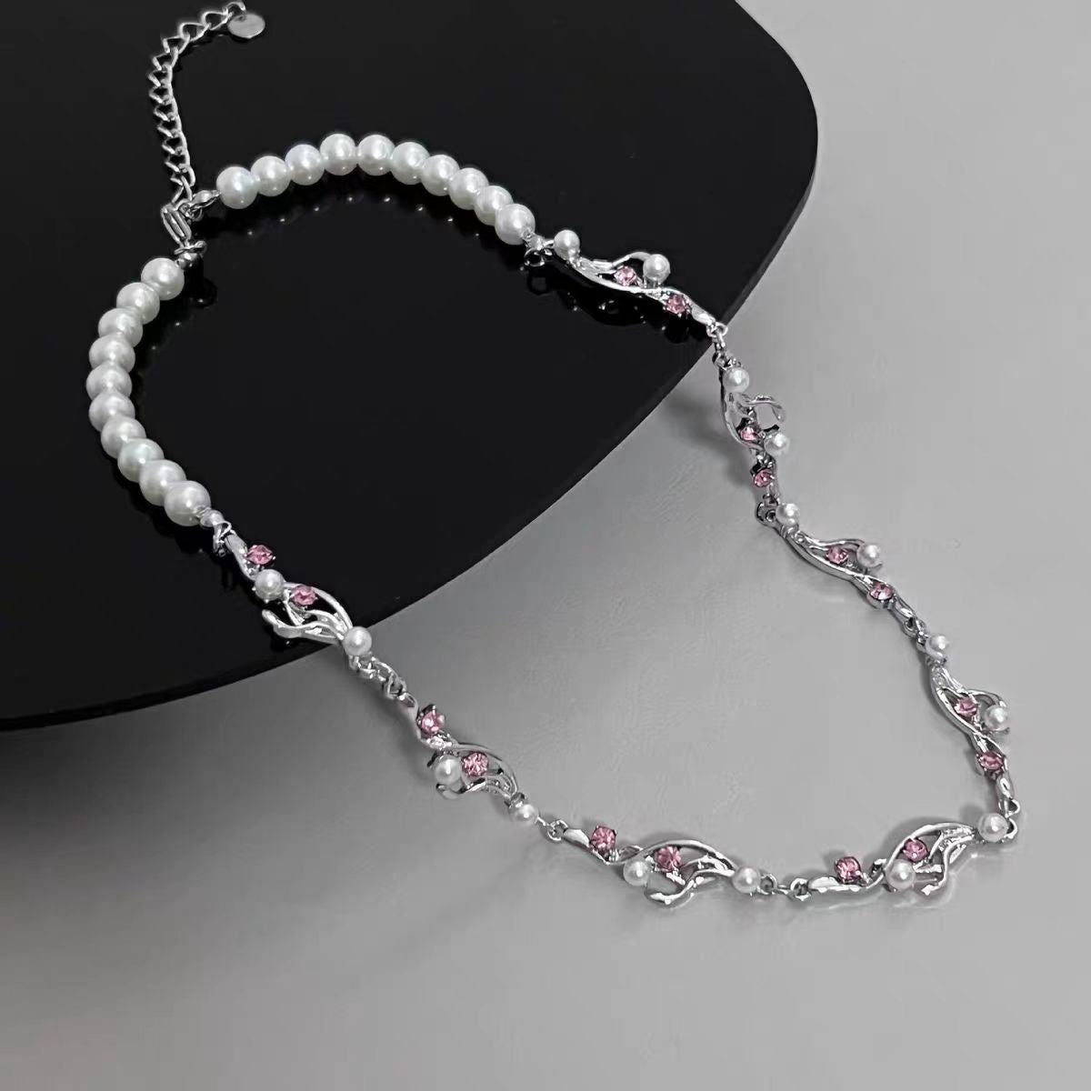 wrinkled pink diamond bow pearl necklace for women's ins sweet and spicy Y2K niche design collarbone chain