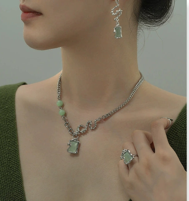 Mint green series necklace female new Chinese luxury niche design fresh college wind senior sense of neck jewelry wholesale