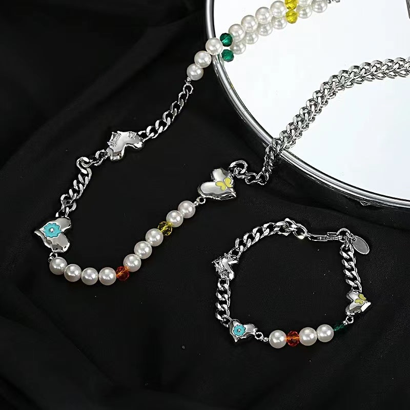 Pearl necklace female love niche senior sense of fashion personality stitching accessories ins the same cold wind clavicle chain