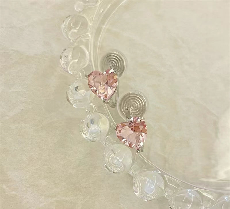 One piece ear buckle without ear hole, ear ring, love zircon pink, small and exquisite design, mosquito repellent incense tray, ear clip, female