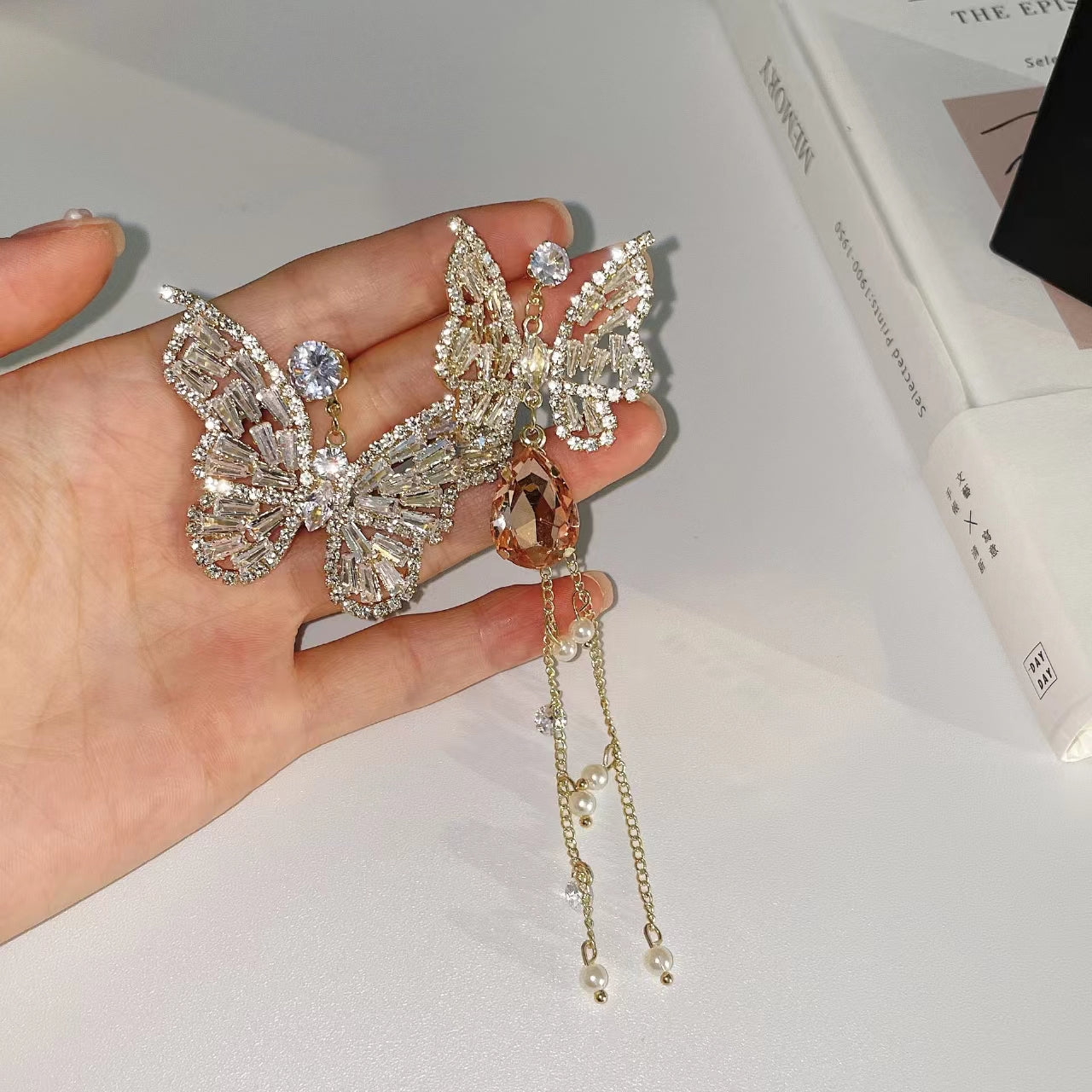 Diamond Butterfly hollow crystal Tassel Earrings asymmetric Earrings long exaggerated Diamond Silver Needle Earrings