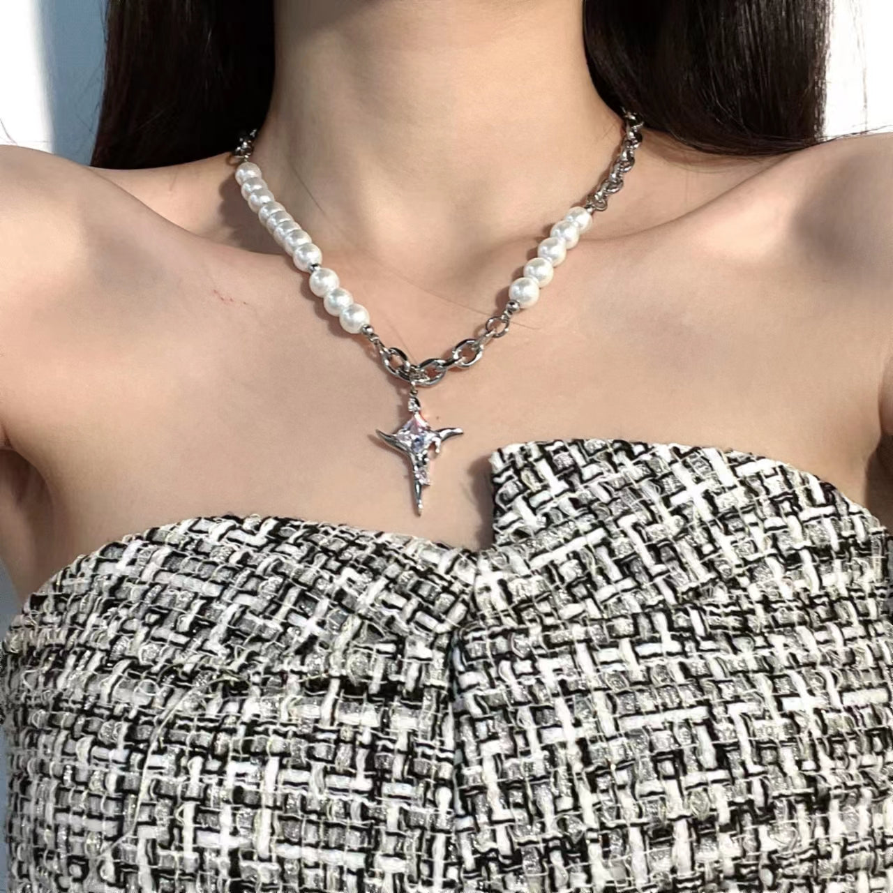 Diamond studded star awn cross necklace, men and women light luxury, minority high sense, pearl collarbone chain, lovers