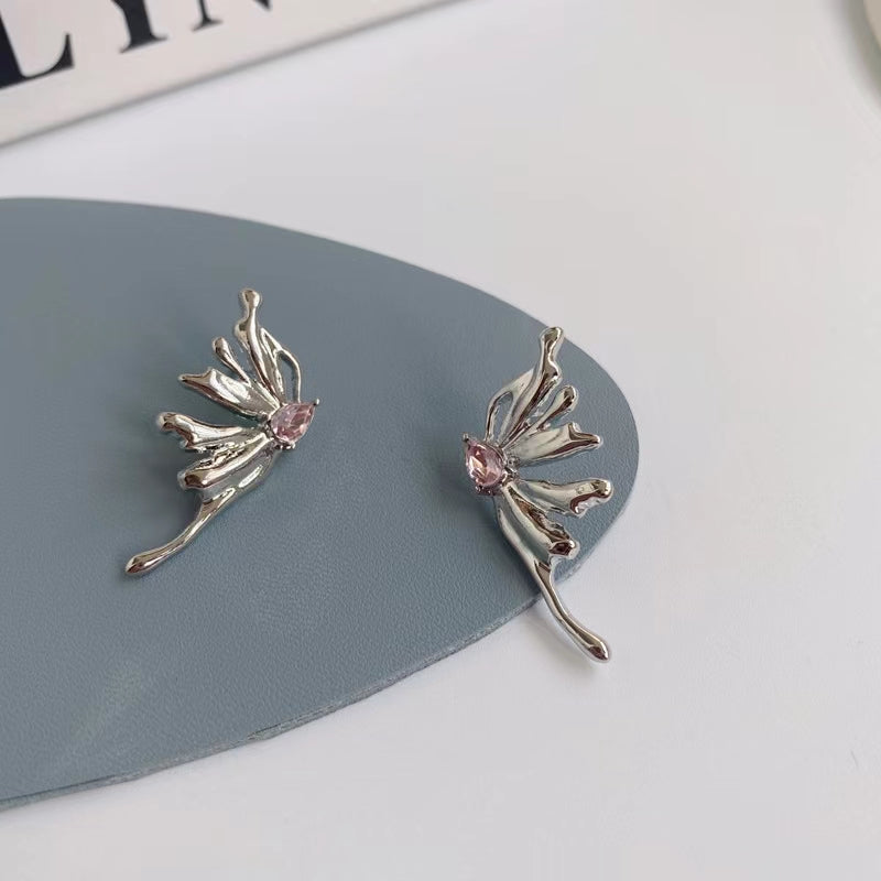 S925 Silver Needle Personality Sweet Cool Metal Butterfly Earrings Fashion