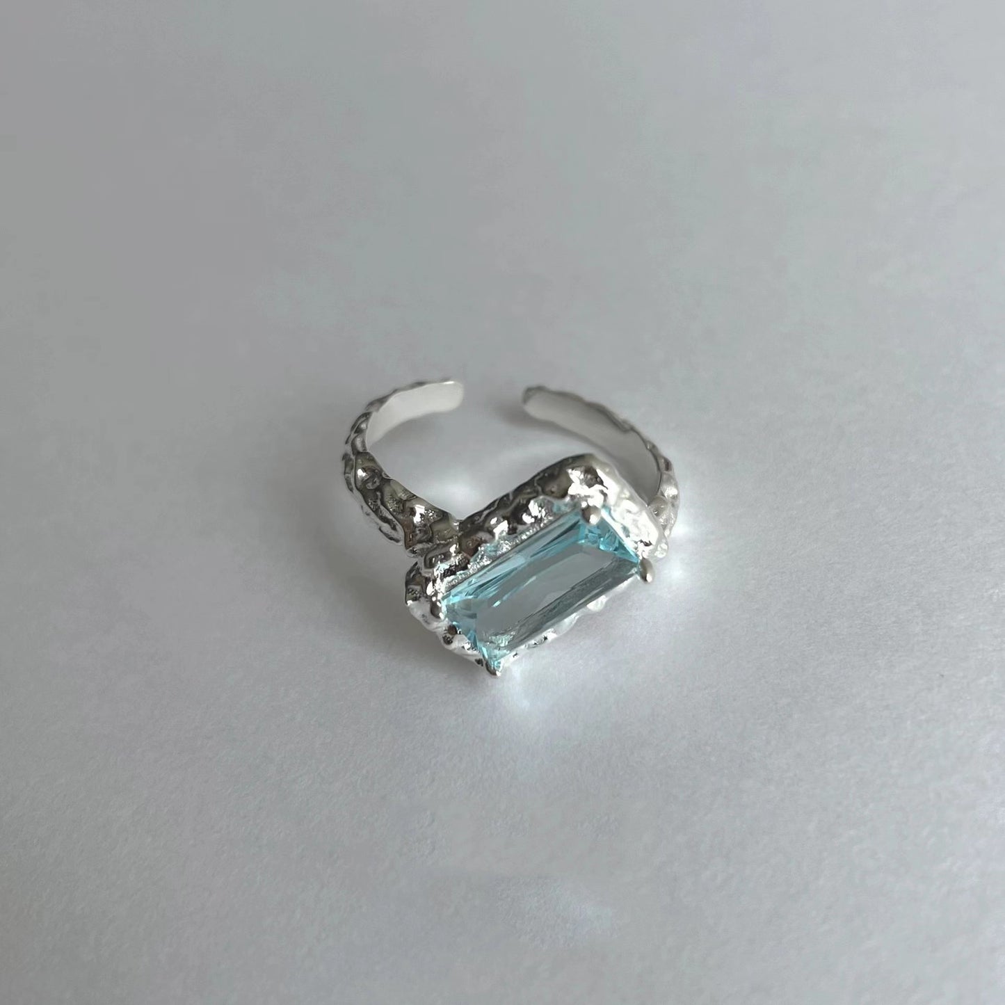 Blue zirconia high class cool style ring