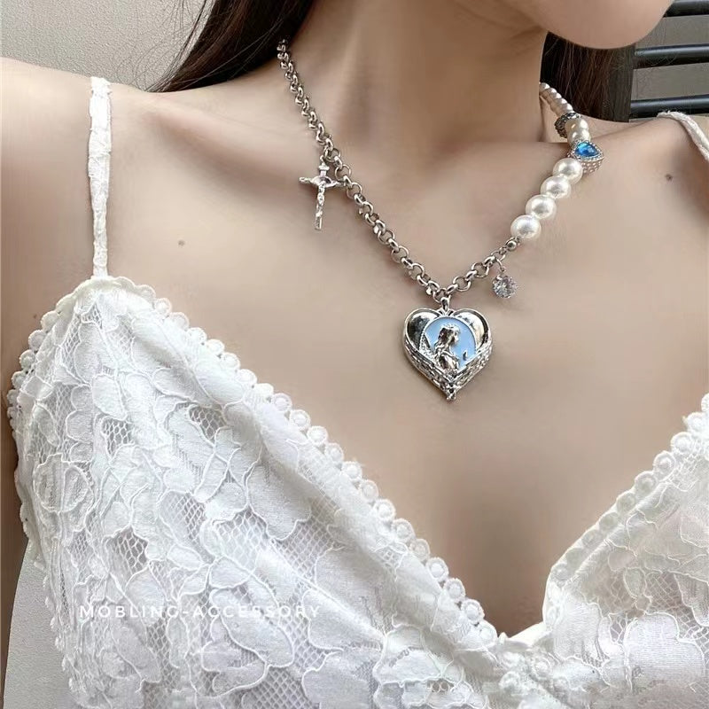Our Lady of Love pearl pieced zirconia cross clasp chain