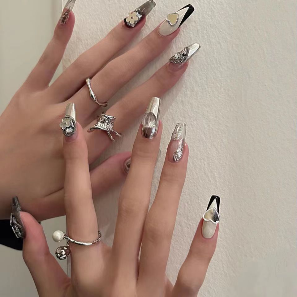 Sky mirror cyberpunk dissolving silver sense wear nail handmade custom small red book nail art finished nail piece