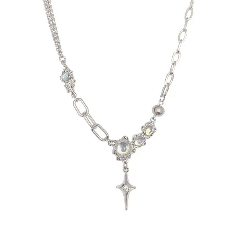 Spliced chain zirconia mansard necklace
