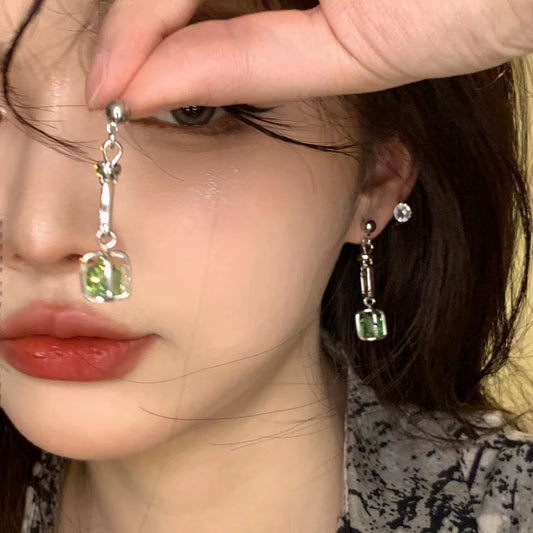 Personalized sweet cool long earrings