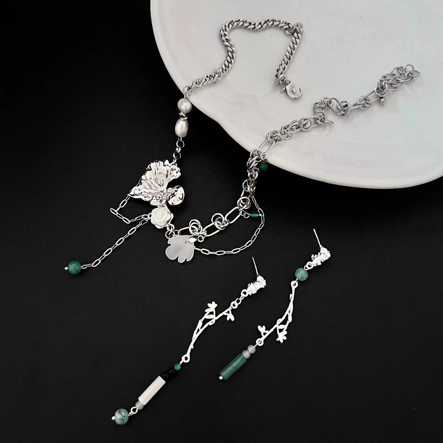 Green metal flower branch tassel chain necklace