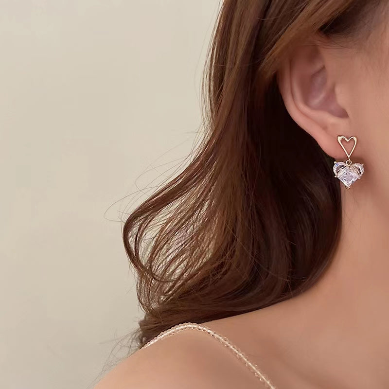 Heartwarming message pink zirconia love earrings high sense of niche design sweet girl temperament delicate earrings