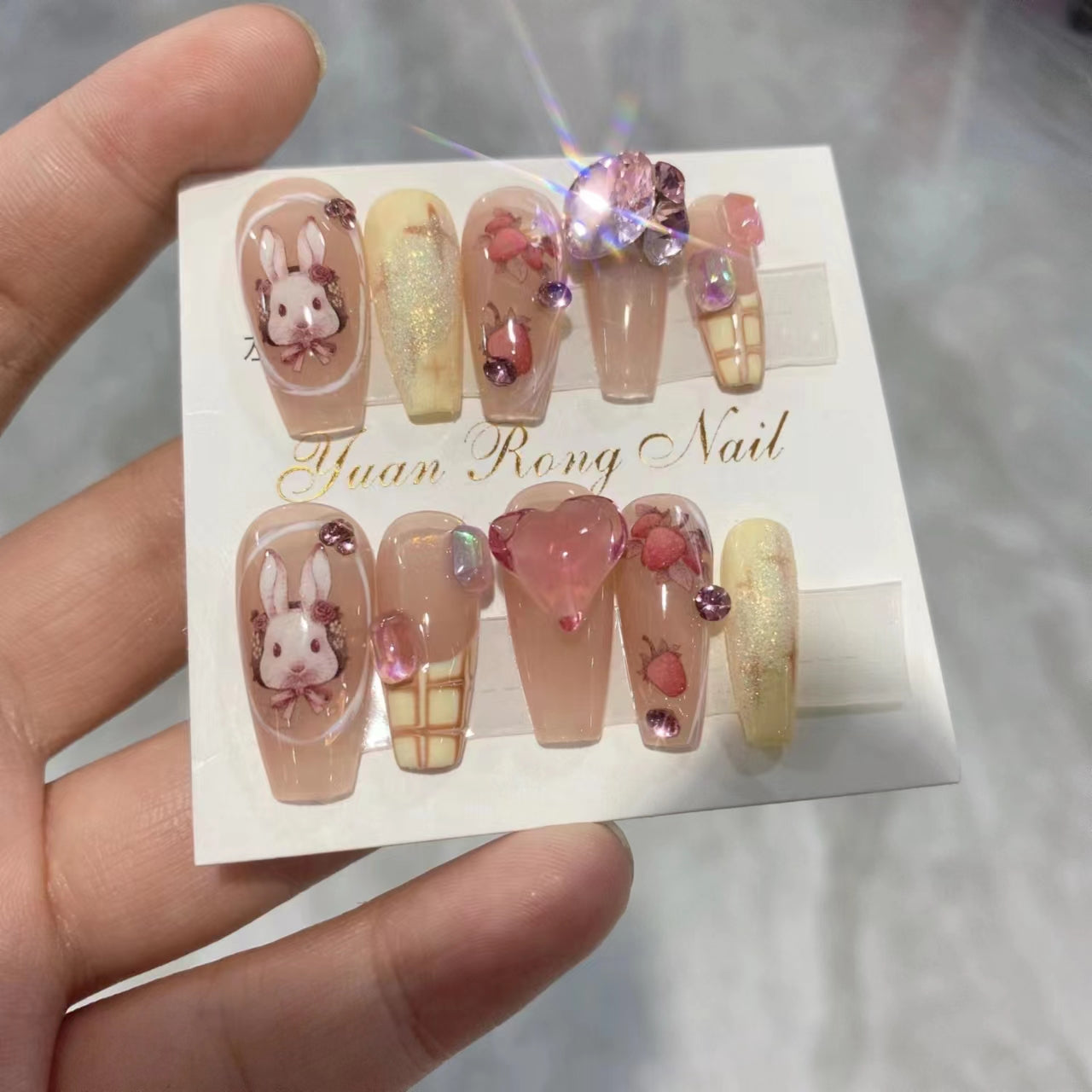 Customized nails with a high sense of taste, hand-painted design nails