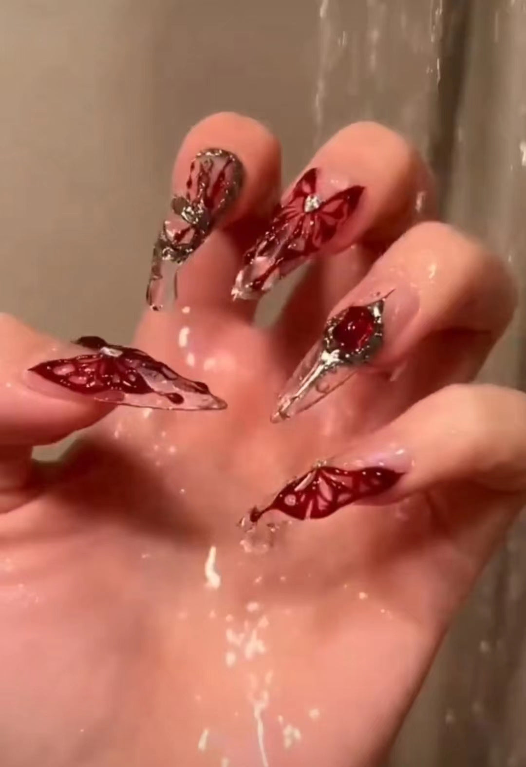 Pure hand-painted blood butterfly nails difficult