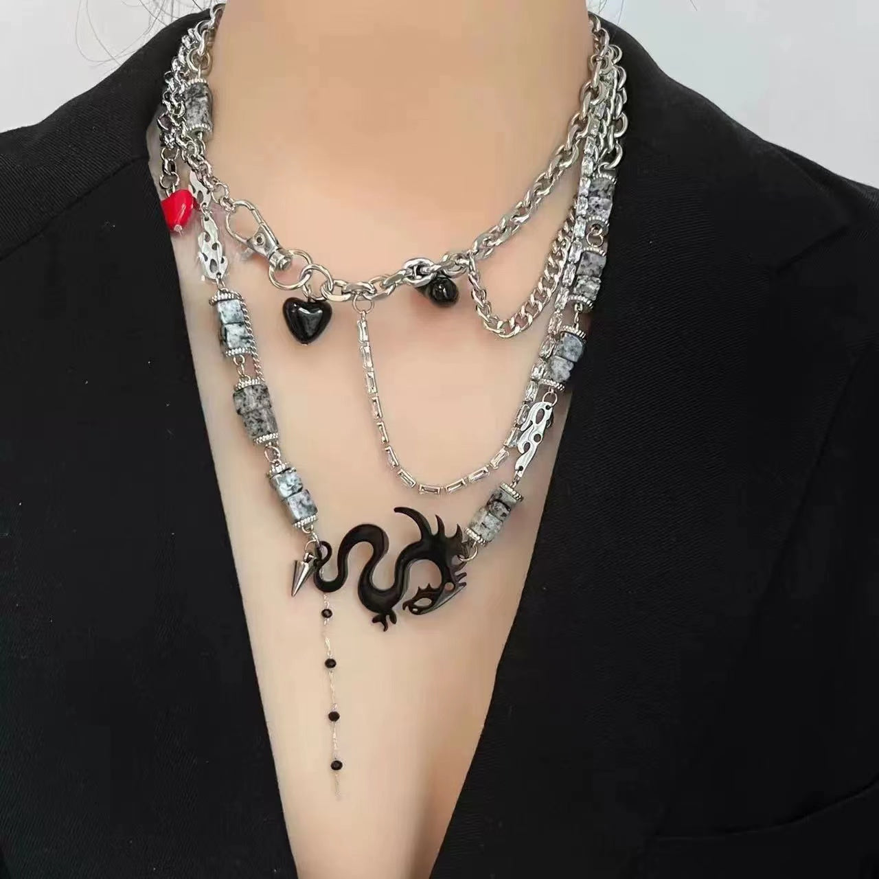 Light luxury niche sweet cool pearl rhinestone necklace
