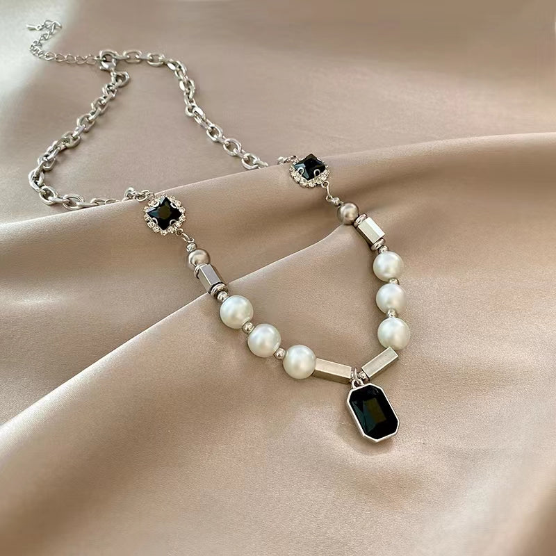 Vintage black crystal pearl patchwork necklace