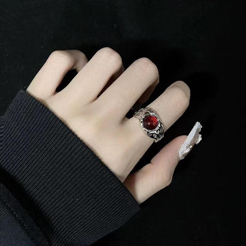 Red onyx niche design sense ins cold style senior sense simple flower bud gemstone ring