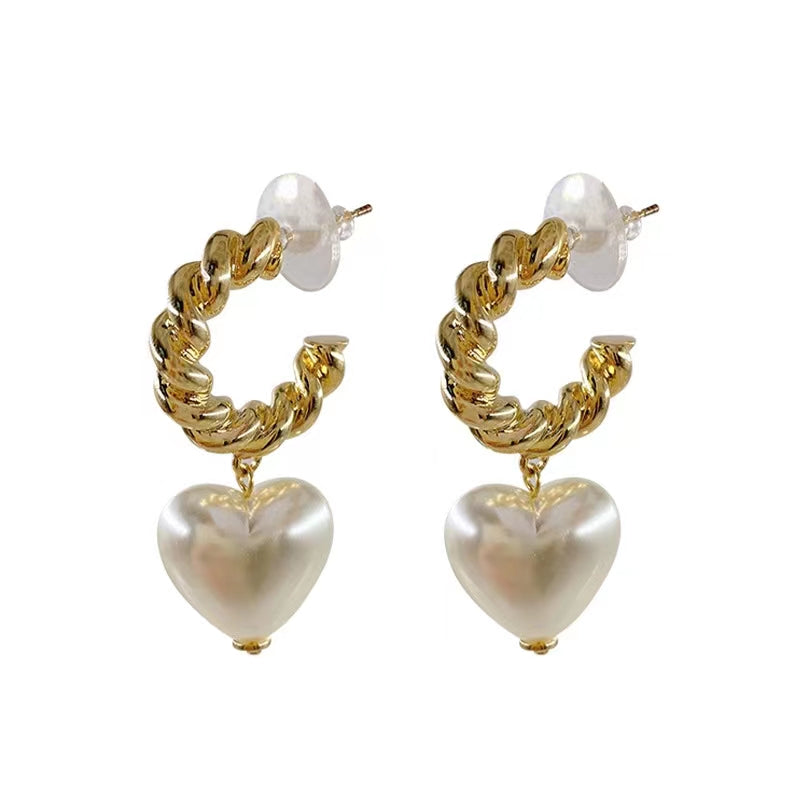 pearl love C-shaped Earrings