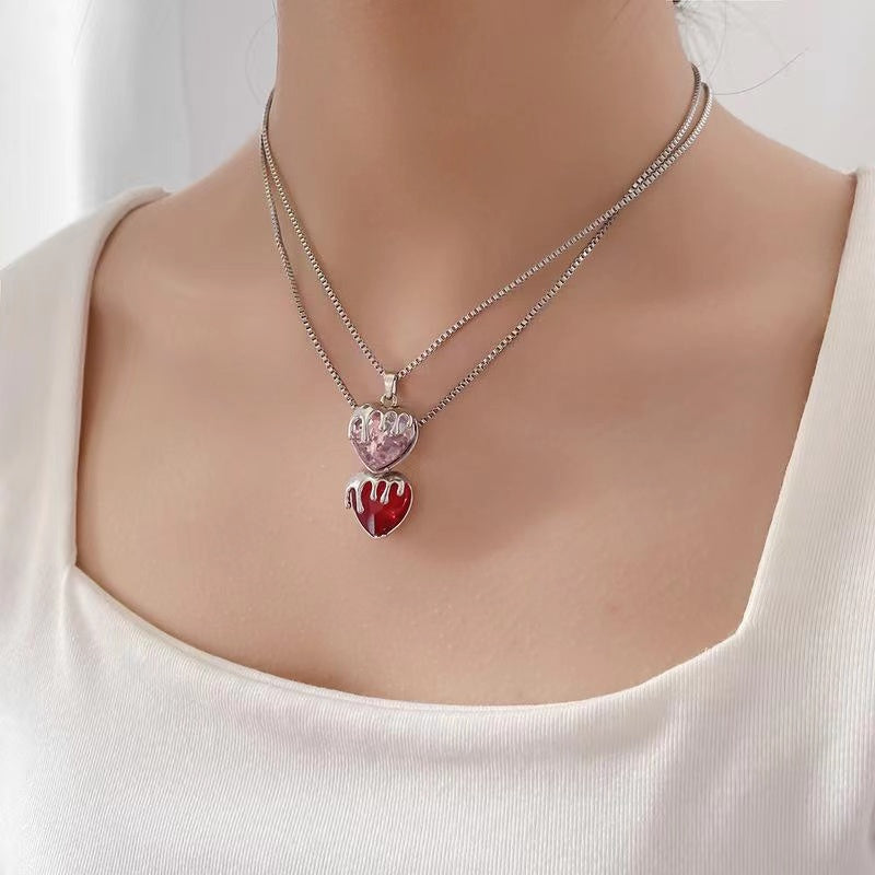 Strawberry love delicate necklace female tide cool spice senior design sense of light luxury niche clavicular chain