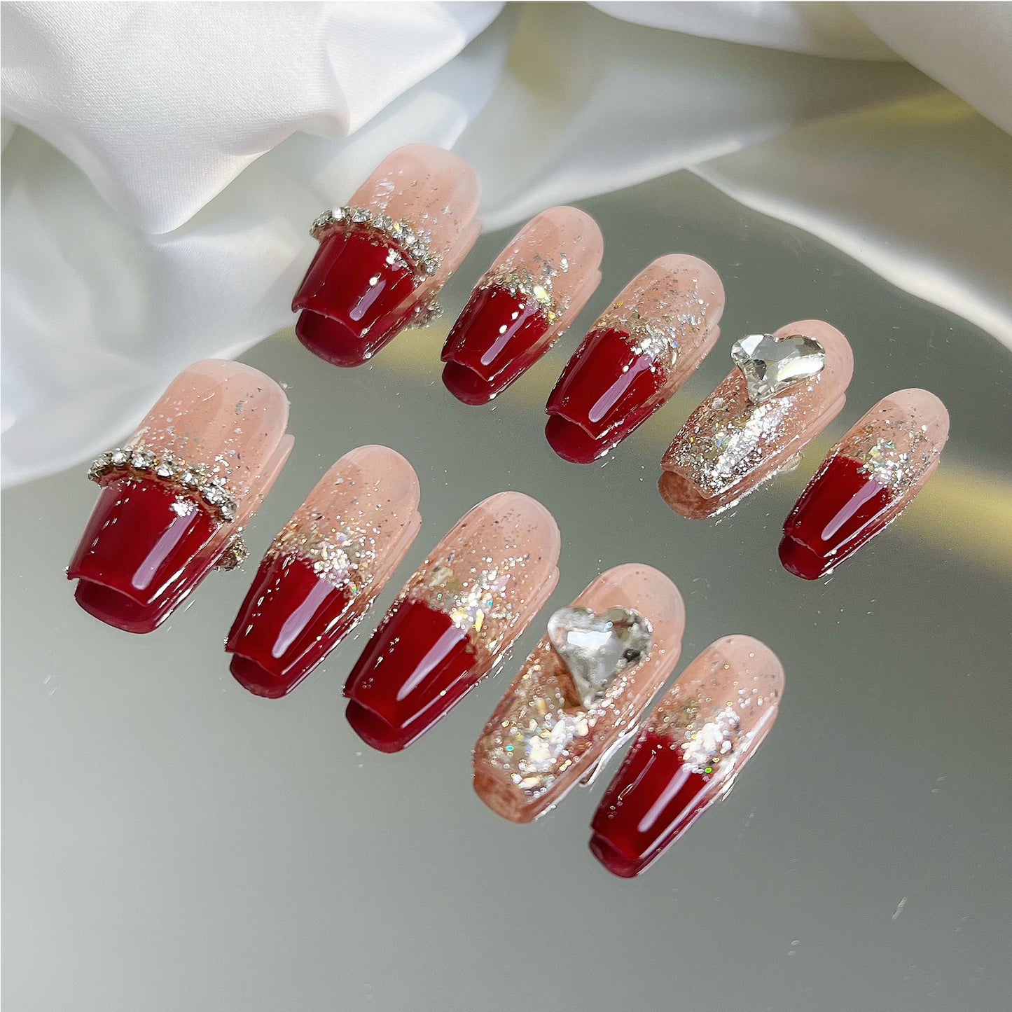 2023 New Year's Red Handmade Net Red Wearing Armor New Flash Autumn and Winter Advanced Feel New Year's Customized Finished Nail Enhancement